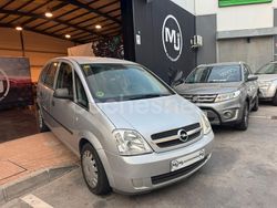 Gris / plata Usado 2004 Opel Meriva Cosmo Monovolumen | 3490 € (Un poco caro)