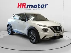 Negro Usado 2024 Nissan Juke N-Connecta SUV | 20.200 € (Precio justo)