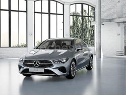 Gris / plata Usado 2025 Mercedes CLA250e Berlina | 39.900 € (Un poco caro)