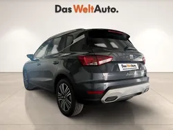 Gris Nuevo 2024 Seat Arona Xperience SUV | 20.900 € (Precio justo)