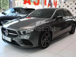 Gris / plata Usado 2021 Mercedes A250 Berlina | 29.900 € (Precio justo)