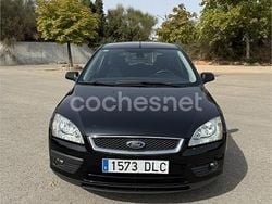 Negro Usado 2005 Ford Focus Ghia Berlina | 2600 € (Buen precio)