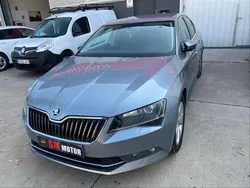 Gris / plata Usado 2016 Skoda Superb Ambition Berlina | 12.490 € (Precio justo)