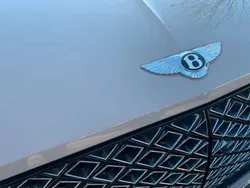 Blanco Usado 2023 Bentley Continental Berlina | 315.000 €