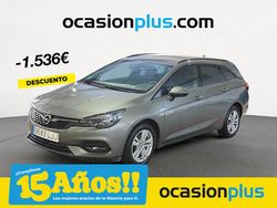 Gris Usado 2020 Opel Astra GS Line Familiar | 12.500 € (Precio justo)