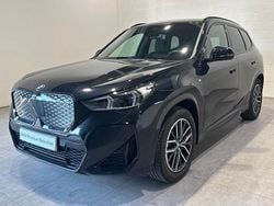 Negro Usado 2024 BMW iX1 Comfort Edition SUV | 50.900 € (Caro)
