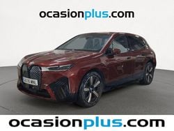 Rojo Usado 2024 BMW iX SUV | 68.991 € (Precio justo)