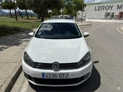 Blanco Usado 2010 VW Golf VI Advance Berlina | 6400 € (Buen precio)
