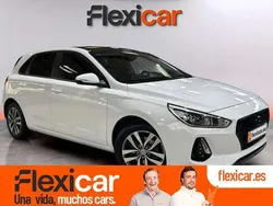 Blanco Usado 2018 Hyundai i30 Berlina | 12.490 € (Precio justo)