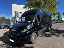 Negro Usado 2020 Iveco Daily Van | 15.579 €