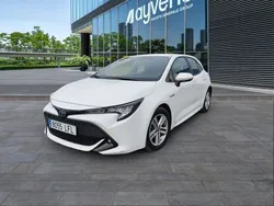 Blanco Usado 2020 Toyota Corolla Active Berlina | 20.100 € (Buen precio)
