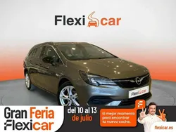 Verde Usado 2021 Opel Astra Business Elegance Familiar | 9990 € (Super precio)