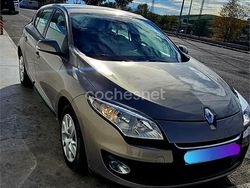 Marrón Usado 2013 Renault Mégane Expression Berlina | 6800 €