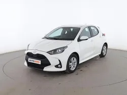 Blanco Usado 2022 Toyota Yaris Edition Utilitario | 18.599 € (Un poco caro)