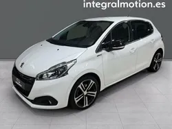 Usado 2018 Peugeot 208 GT-line Utilitario | 10.900 € (Un poco caro)