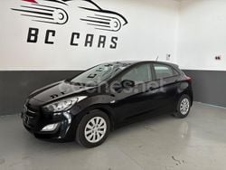 Negro Usado 2015 Hyundai i30 Blackline Berlina | 9990 € (Un poco caro)