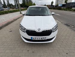 Blanco Usado 2018 Skoda Fabia Ambition Utilitario | 9900 € (Precio justo)