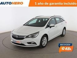 Blanco Usado 2016 Opel Astra Selective Familiar | 8799 € (Precio justo)