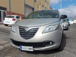 Gris / plata Usado 2012 Lancia Ypsilon Gold Utilitario | 4800 € (Buen precio)