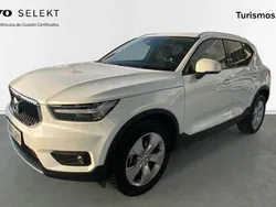 Blanco Usado 2021 Volvo XC40 Momentum SUV | 27.300 € (Precio justo)