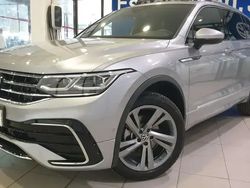 Usado 2023 VW Tiguan Allspace R-line SUV | 45.990 € (Caro)
