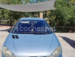 Azul Usado 2003 Peugeot 206 Berlina | 2000 € (Precio justo)