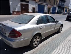 Gris / plata Usado 2004 Mercedes E280 Avantgarde Berlina | 3000 € (Buen precio)