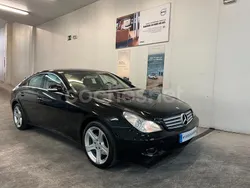 Negro Usado 2005 Mercedes CLS500 Berlina | 12.900 €