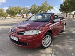 Granate Usado 2007 Renault Mégane Cabriolet Dynamique Descapotable | 2900 € (Precio justo)