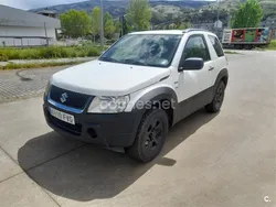 Blanco Usado 2007 Suzuki Grand Vitara SUV | 5000 € (Buen precio)
