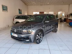 Gris / plata Usado 2020 VW Tiguan Sportline SUV | 29.999 € (Precio justo)