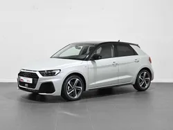 Plateado Usado 2025 Audi A1 Sportback Black Edition Utilitario | 32.700 € (Caro)