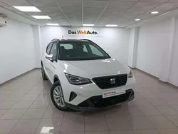 Blanco Usado 2024 Seat Arona Style SUV | 16.400 € (Buen precio)