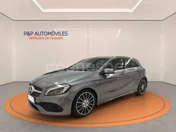 Gris / plata Usado 2018 Mercedes A180 AMG line Berlina | 19.975 € (Un poco caro)