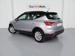 Gris plata Usado 2024 Seat Arona Style SUV | 19.600 € (Precio justo)