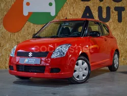 Rojo Usado 2005 Suzuki Swift GLX Berlina | 3990 € (Caro)
