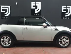 Gris / plata Usado 2013 Mini Cooper Cabriolet Descapotable | 9990 € (Precio justo)