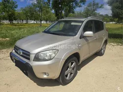 Beige Usado 2006 Toyota RAV4 Premium SUV | 8800 € (Precio justo)