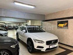 Blanco Usado 2021 Volvo V90 CC Pro Familiar | 30.990 € (Super precio)