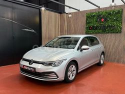 Gris / plata Usado 2022 VW Golf VIII Life Berlina | 21.900 € (Precio justo)