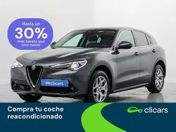 Gris / plata Usado 2018 Alfa Romeo Stelvio Executive SUV | 21.990 € (Buen precio)