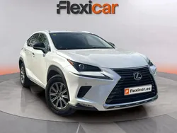 Blanco Usado 2018 Lexus NX300h Business Edition SUV | 22.590 € (Buen precio)