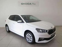 Blanco Usado 2024 Skoda Fabia Selection Utilitario | 16.900 € (Super precio)