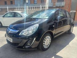 Negro Usado 2012 Opel Corsa Expression Utilitario | 5490 € (Precio justo)
