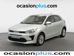 Gris plata Usado 2023 Kia Rio Utilitario | 16.264 € (Un poco caro)