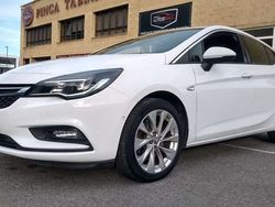 Blanco Usado 2016 Opel Astra Business Utilitario | 10.900 € (Caro)