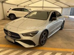 Gris / plata Usado 2025 Mercedes CLA200 Berlina | 44.500 € (Caro)
