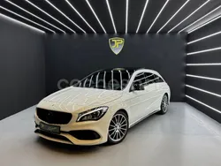 Blanco Usado 2017 Mercedes CLA220 Shooting Brake Familiar | 26.999 € (Precio justo)