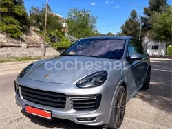 Gris / plata Usado 2016 Porsche Cayenne GTS SUV | 47.900 € (Un poco caro)