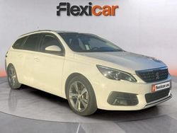 Blanco Usado 2020 Peugeot 308 Allure Familiar | 10.350 € (Precio justo)